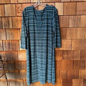 Garnet Hill Forest Green Striped Seamed Knit Trapeze Dress in Women's X-Large